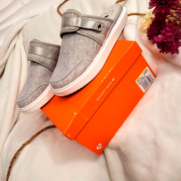 Rocket Dog Slide Slippers - Picture 2 of 2